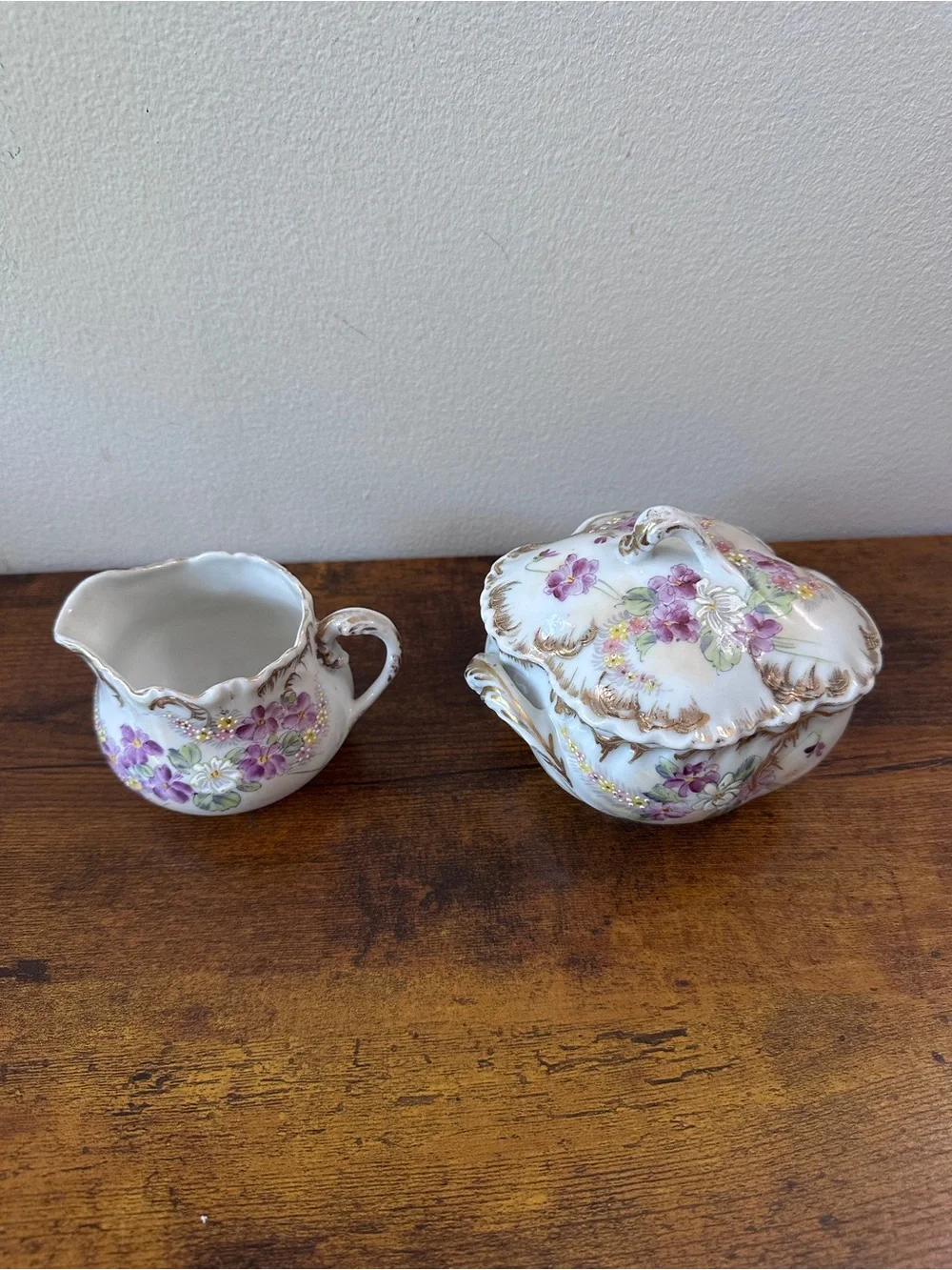 N/A beautiful antique